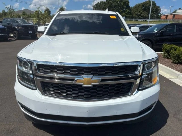 Used 2019 Summit White Chevrolet LT image 2