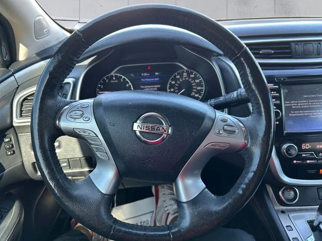 Used 2018 White Nissan Platinum image 9