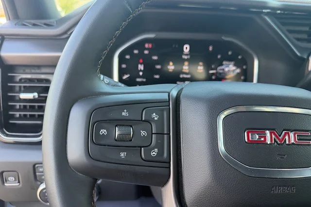 Used 2026 Summit White GMC AT4 image 20