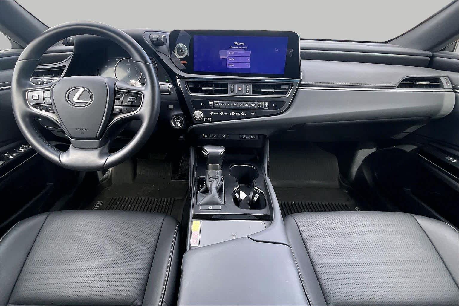 Used 2025 Iridium Lexus  image 15