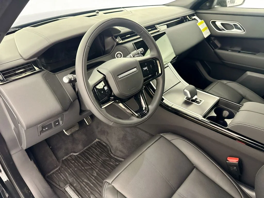 New 2026 Black Land Rover Belgravia Edition image 9
