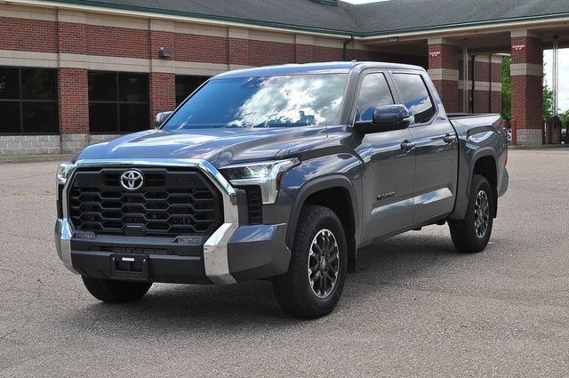 Used 2026 Gray Toyota SR5 image 7