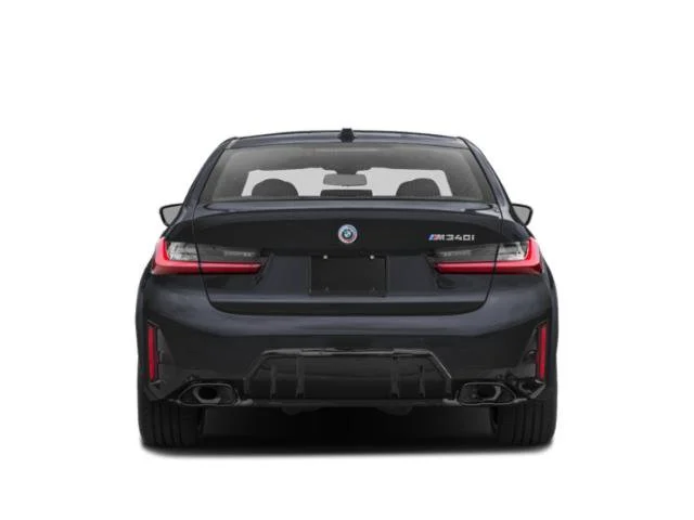 Used 2023  BMW M340i xDrive image 5