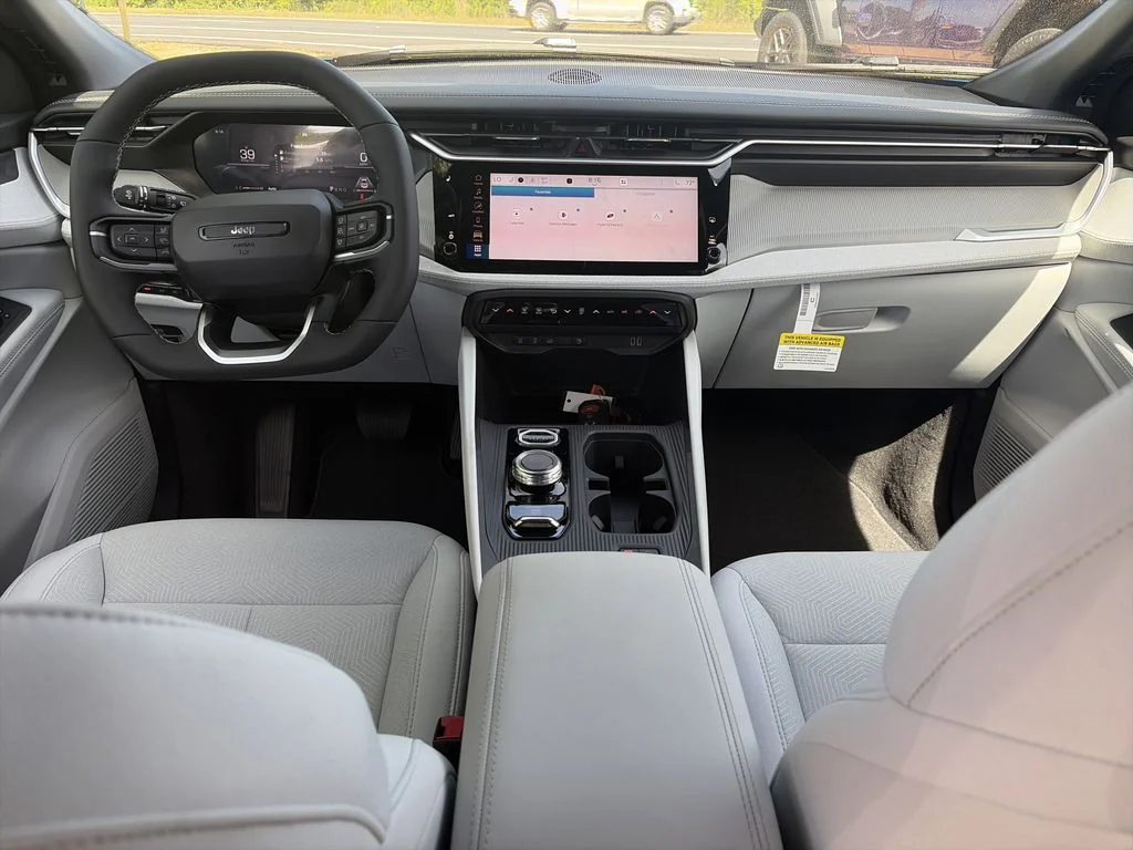 New 2026 Hydro Blue Pearlcoat Jeep Laredo image 13