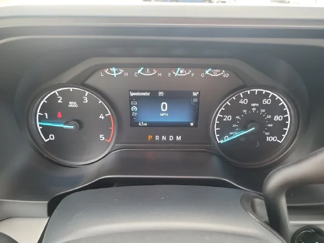 New 2027 Oxford White Ford XL 4WD CREW CAB image 27
