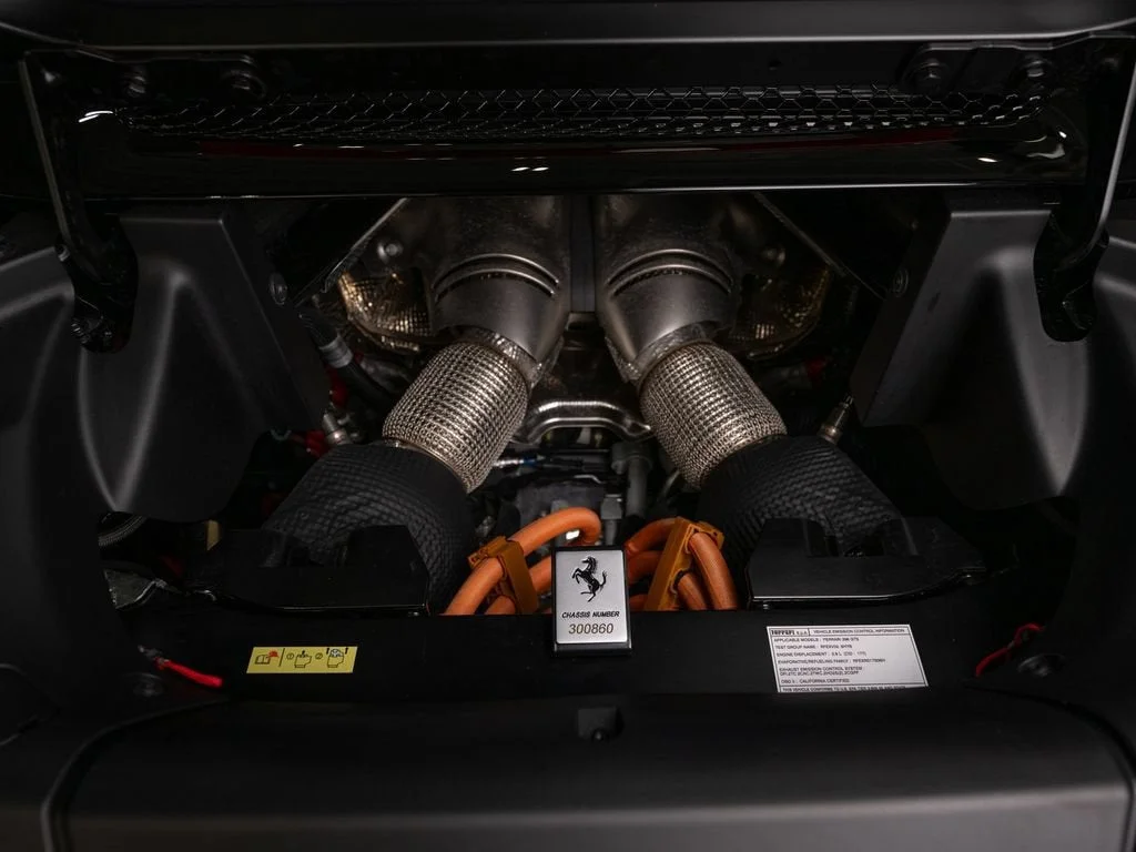 Certified Used 2024 Rosso Corsa Ferrari Spider image 33