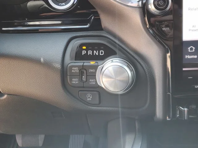 2026 RAM 1500 Laramie - Photo 29