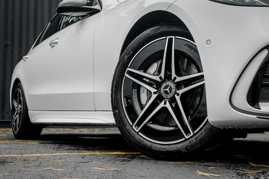New 2026 Polar White Mercedes-Benz C 300 image 7