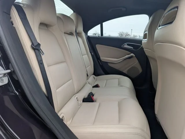 Used 2014 Purple Mercedes-Benz CLA 250 image 18