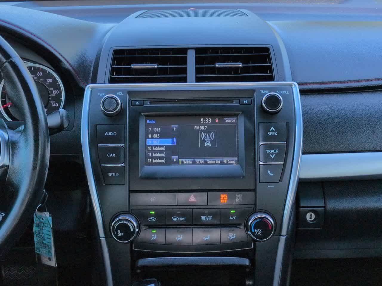 Used 2015 Celestial Silver Metallic Toyota SE image 17