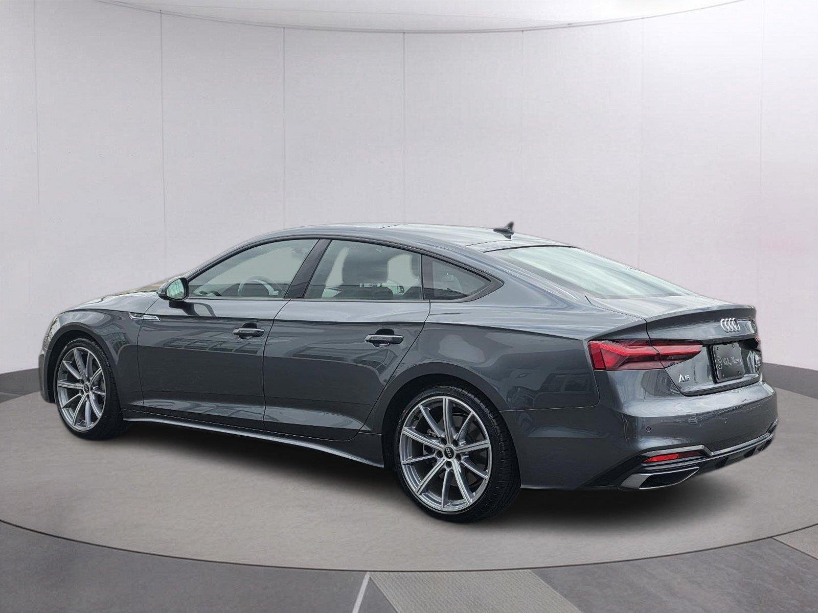 Used 2025  Audi S line Premium image 7