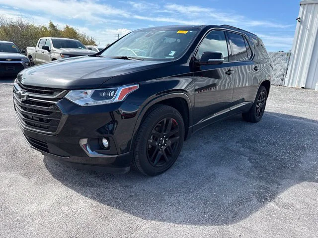 Used 2019 MOSAIC BLACK METALLIC Chevrolet Premier image 3