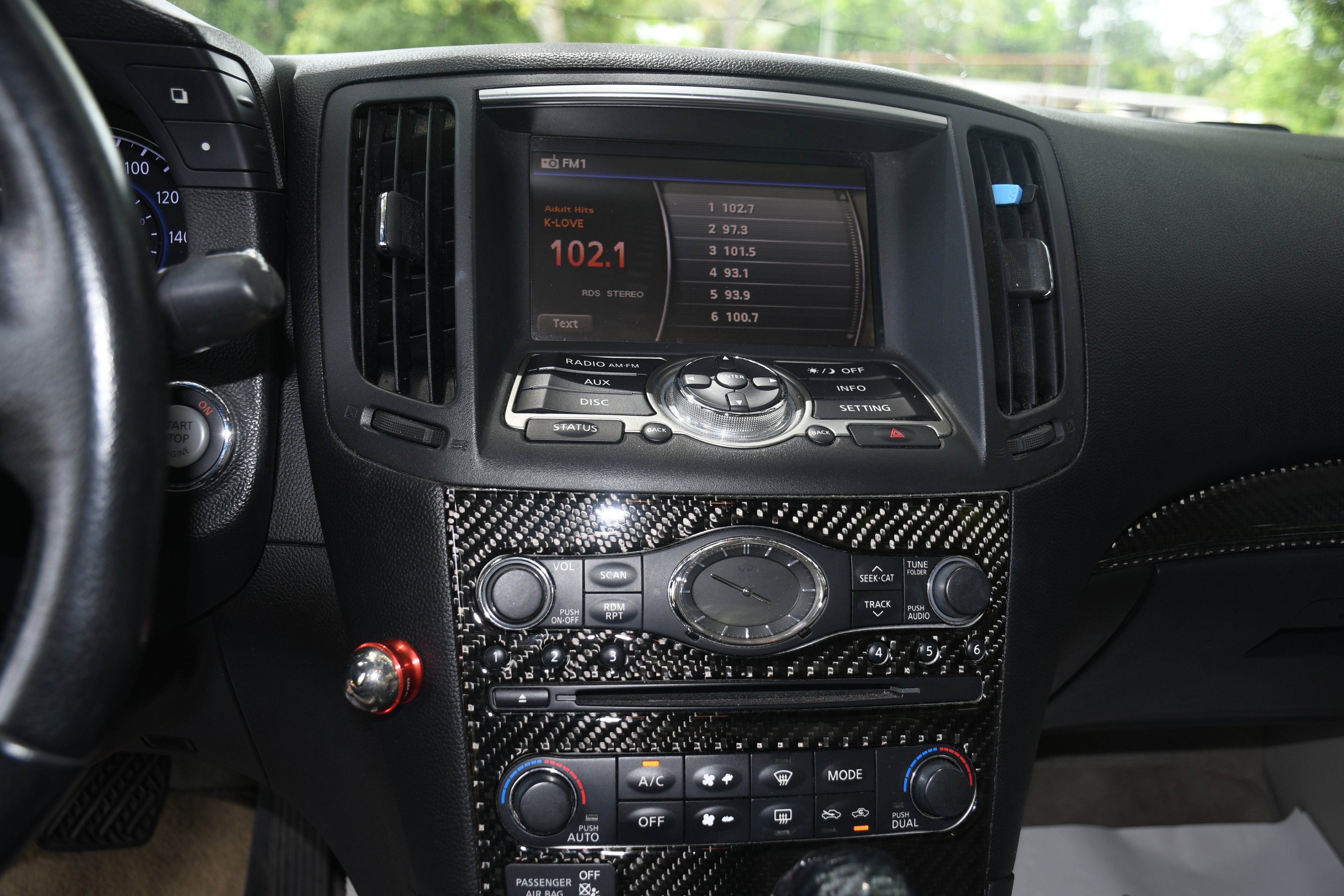 Used 2013 Blue INFINITI Journey image 18