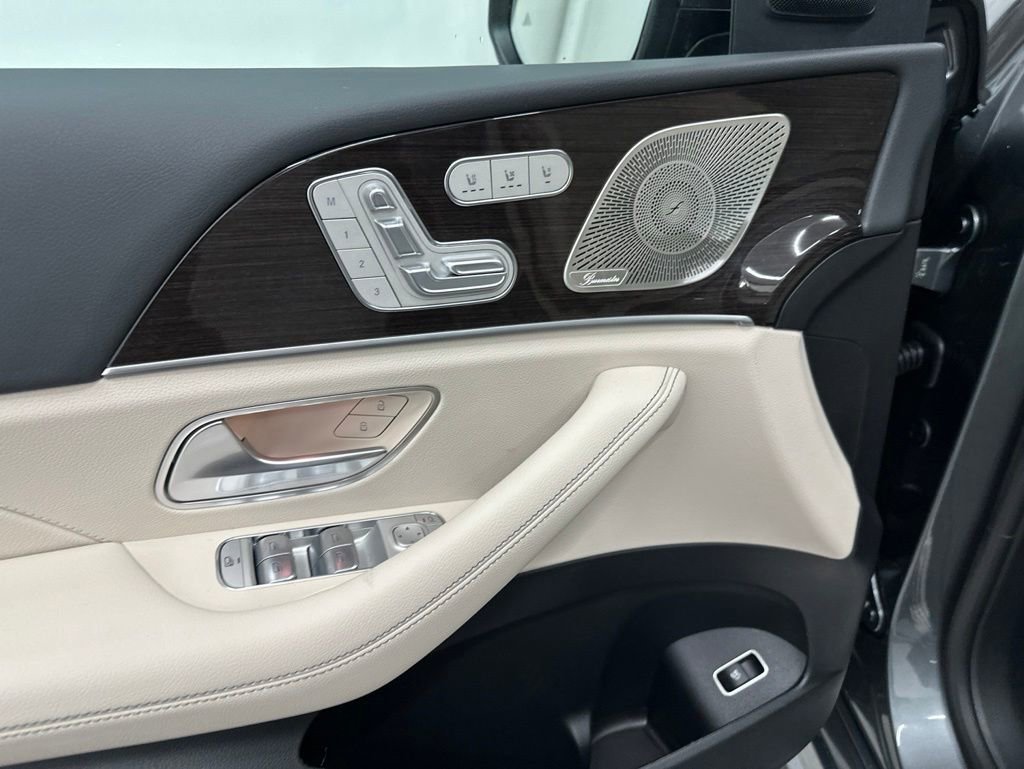 New 2026 Selenite Grey Metallic Mercedes-Benz GLE 350 image 40