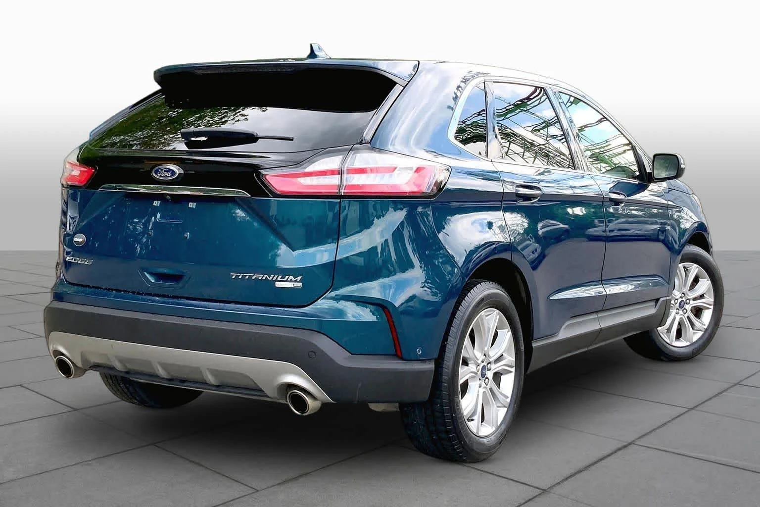Used 2020 Dark Persian Green Ford Titanium image 13