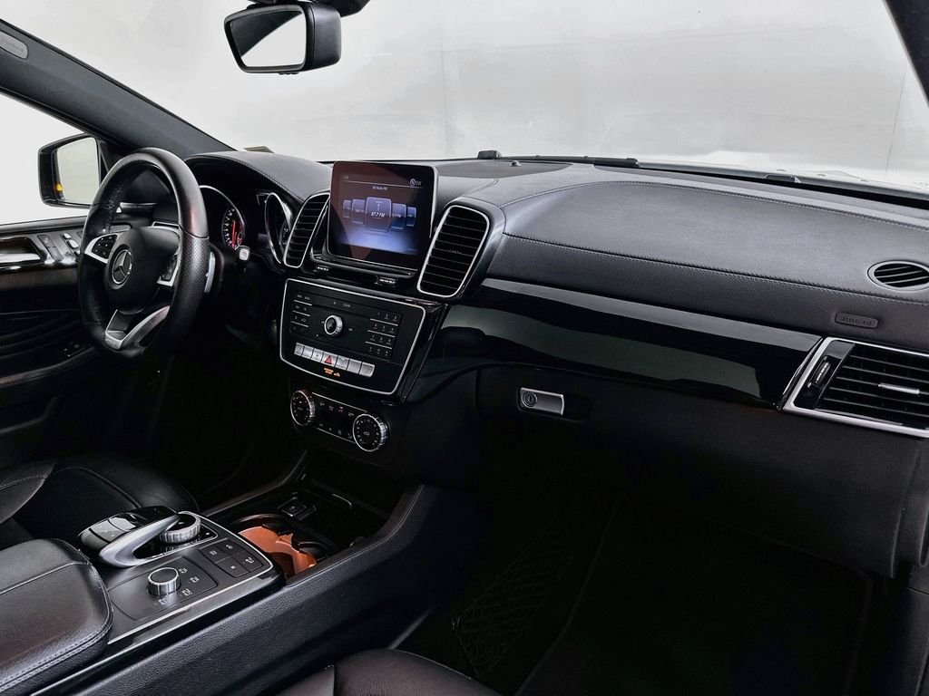 Used 2019 White Mercedes-Benz GLE 43 AMG® image 25