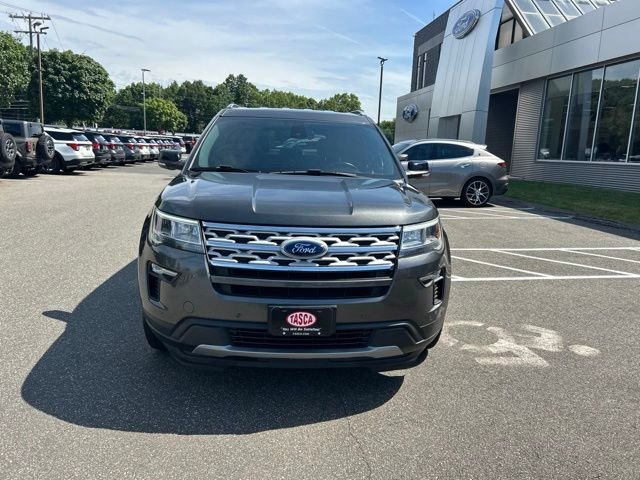 Used 2018 Gray Ford XLT image 2