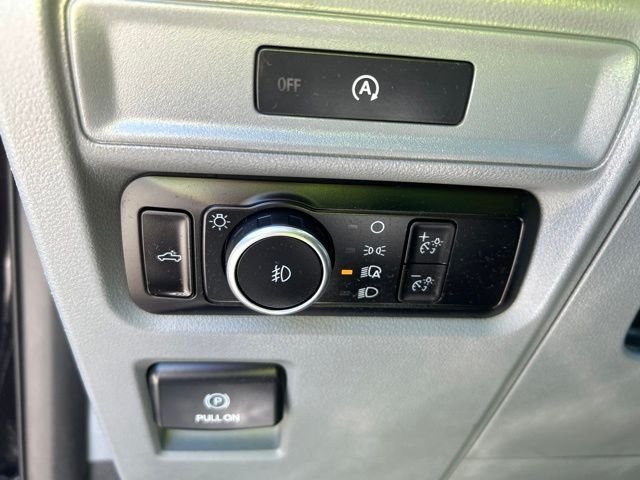 Used 2025 Black Ford XLT image 27