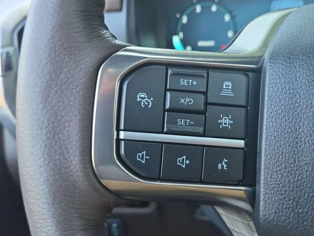 Used 2025 Red Ford King Ranch image 18