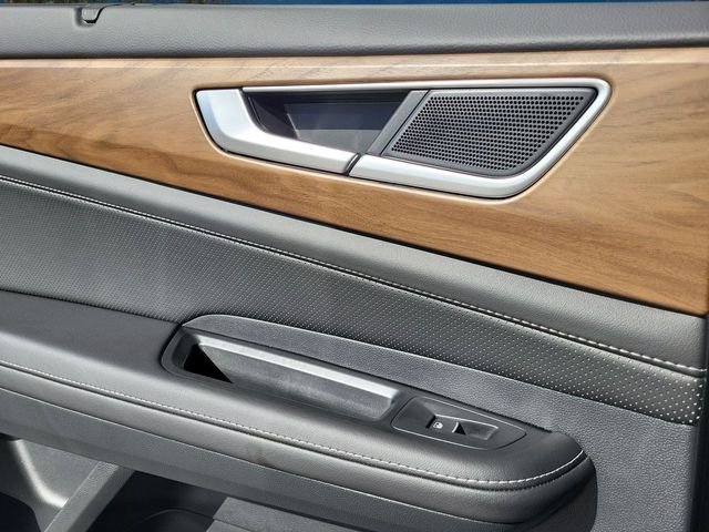 2026 Volkswagen Atlas SE w/Tech - Photo 15
