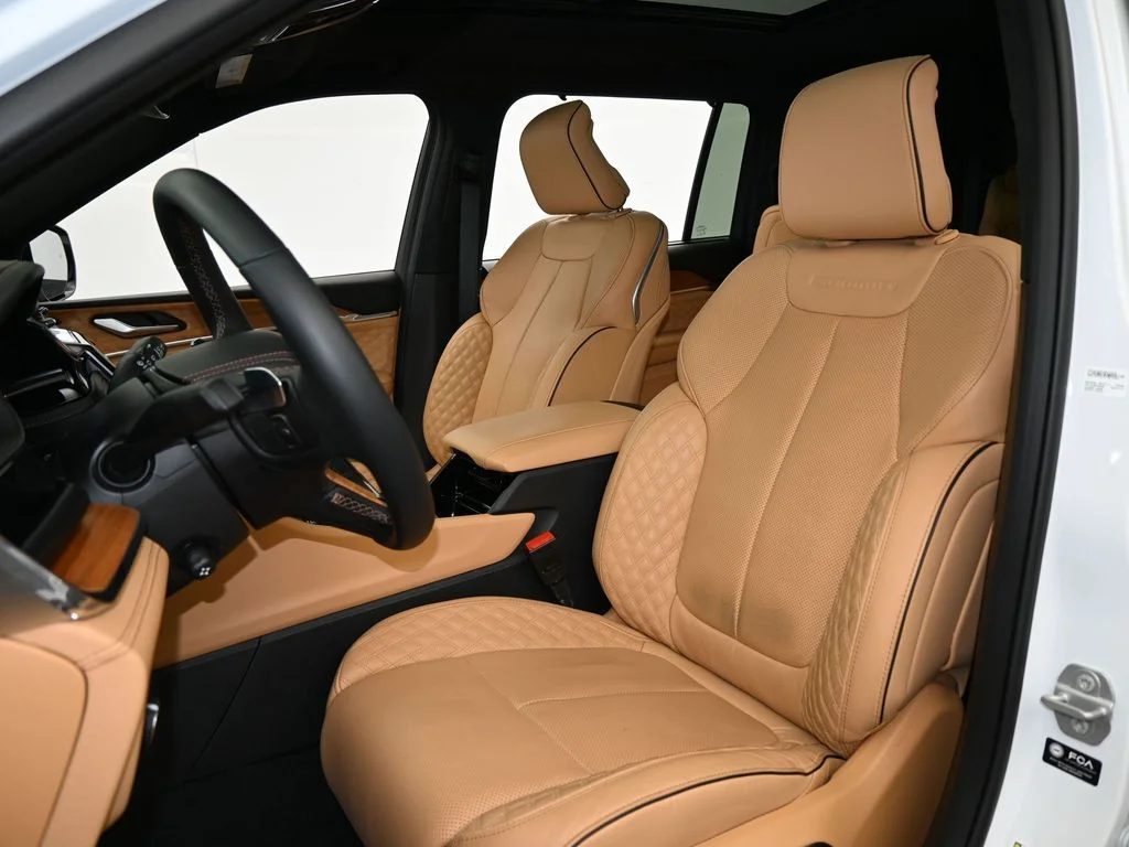 2025 Jeep Grand Cherokee L Summit Reserve - Photo 12