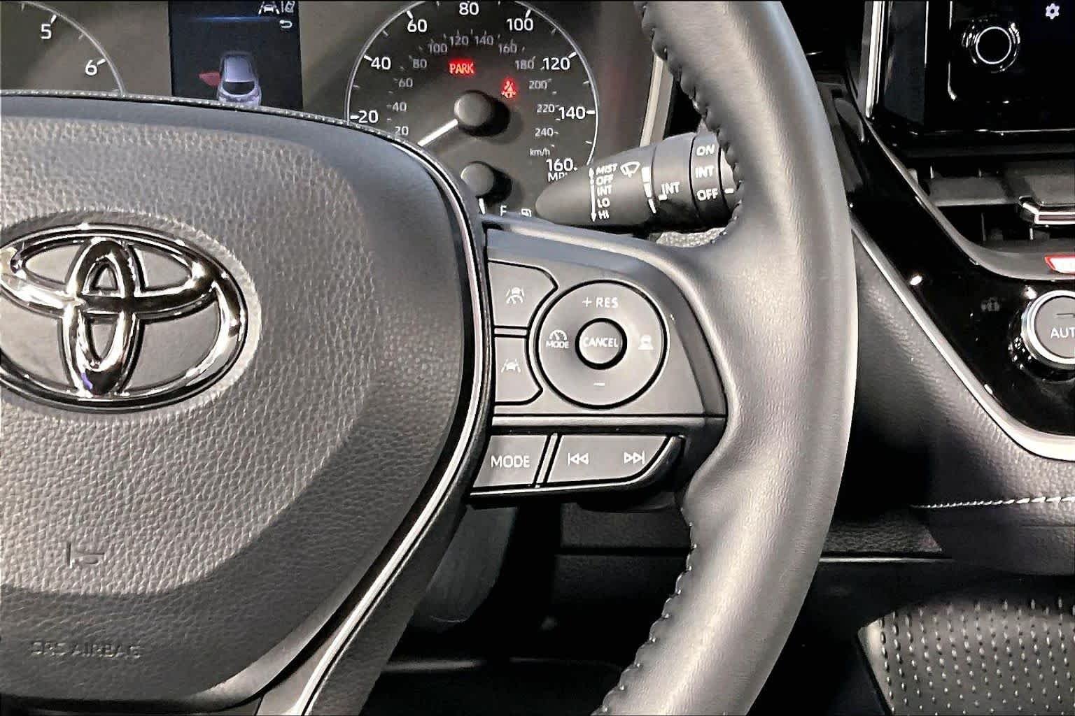 Used 2025 Wind Chill Pearl Toyota SE image 24