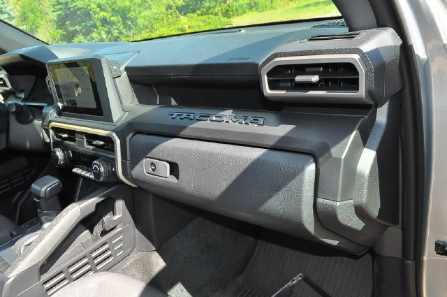 Certified Used 2025 Silver Toyota SR image 19