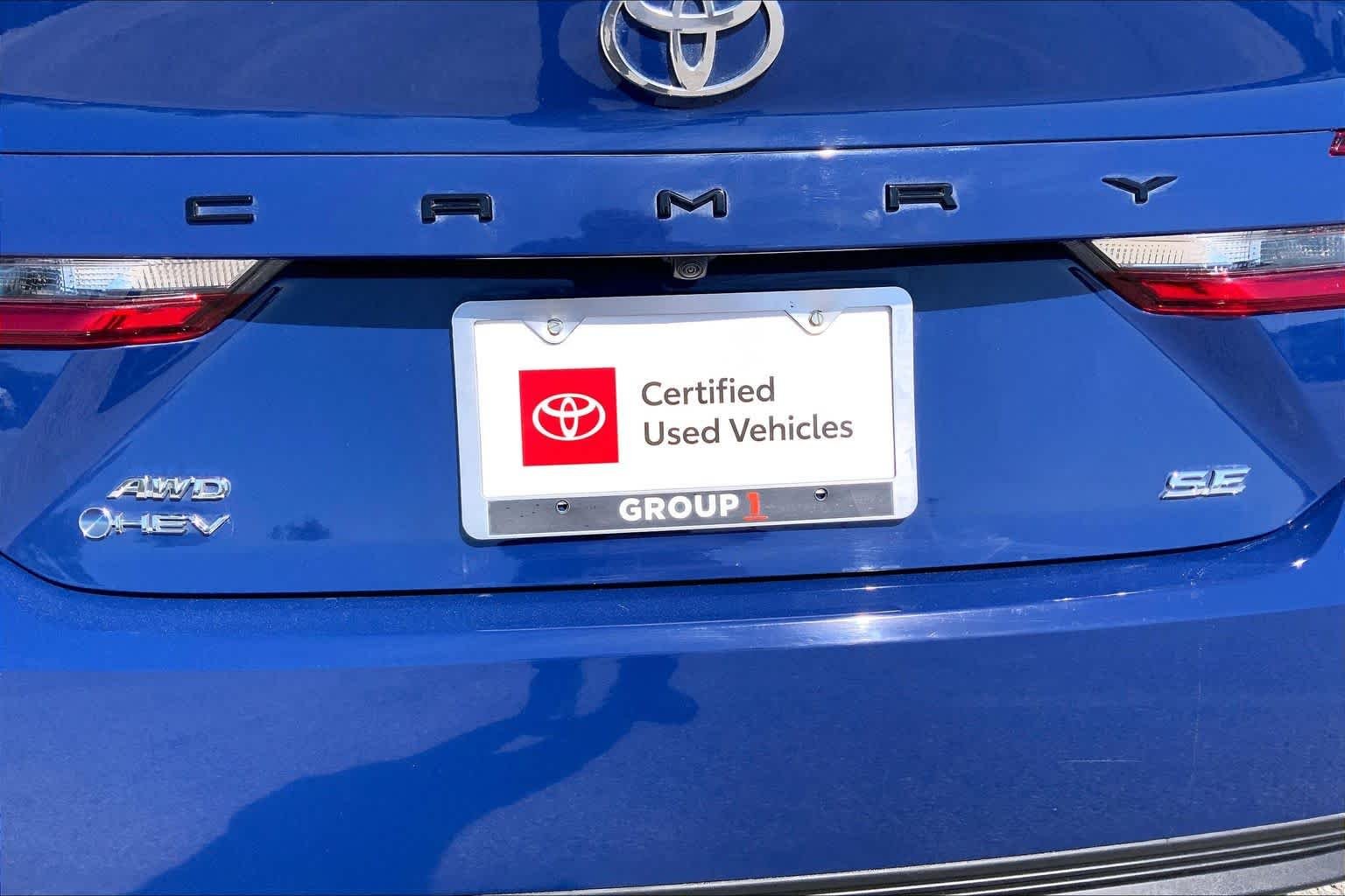 Used 2026 Reservoir Blue Toyota SE image 10