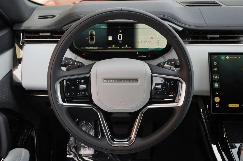 New 2026 Firenze Red Land Rover SE image 17