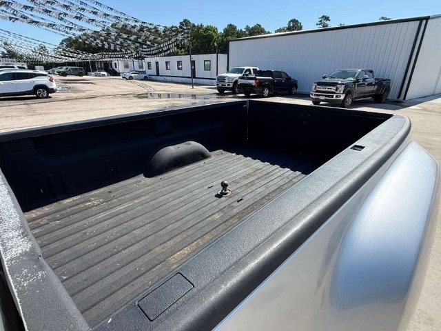 Used 2012 Quicksilver Metallic GMC SLE image 8