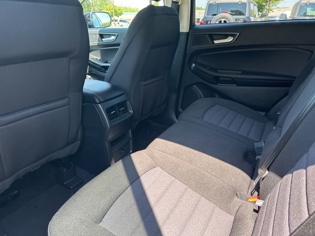 Used 2023 White Ford SE image 12