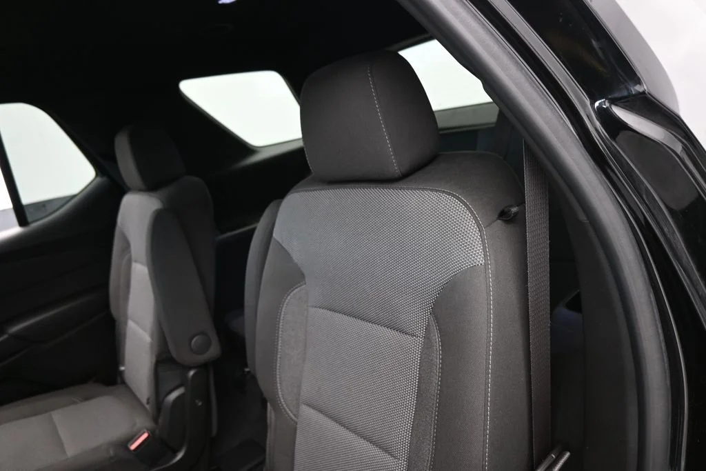 Used 2023 Mosaic Black Metallic Chevrolet LT image 30
