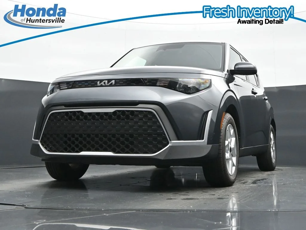 2025 Kia Soul LX - Photo 30