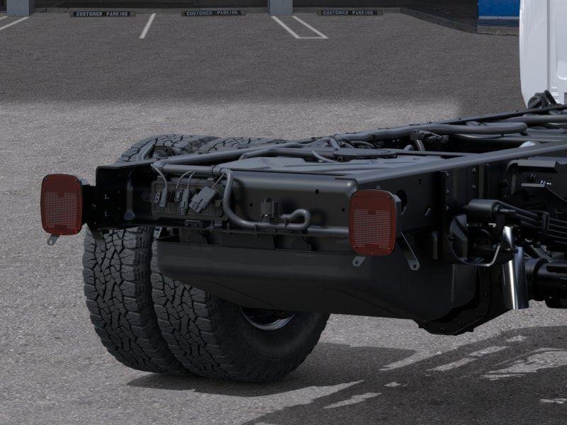 New 2026 Summit White Chevrolet Work Truck image 11