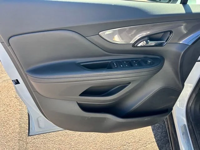 Used 2019 (Includes (CM5) Black Carbon Metallic lower exterior accent color, Paint code W700S.) Buick Preferred image 12