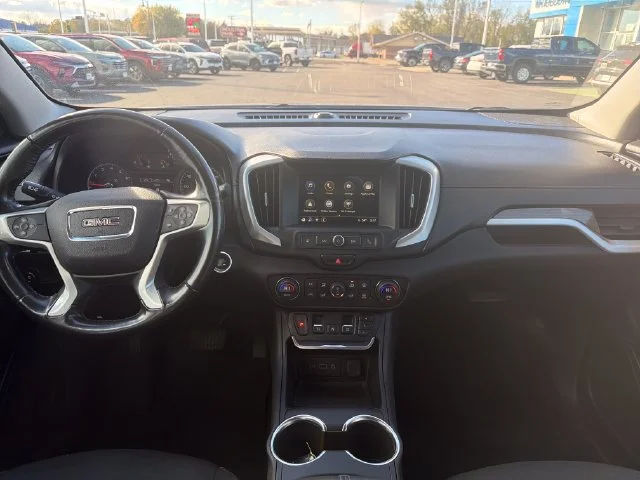 Used 2018 Black GMC SLE image 15