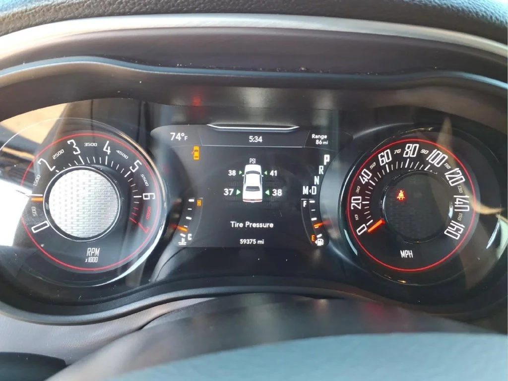 Used 2021 Gray Dodge SXT image 22