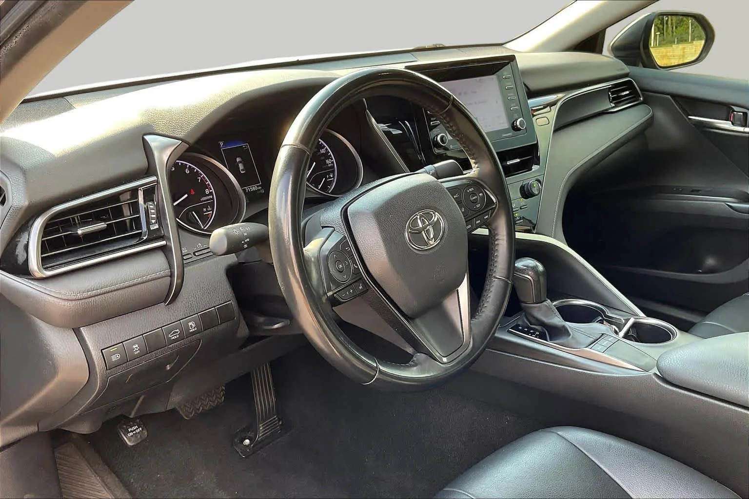 Used 2024 Predawn Gray Mica Toyota SE image 18