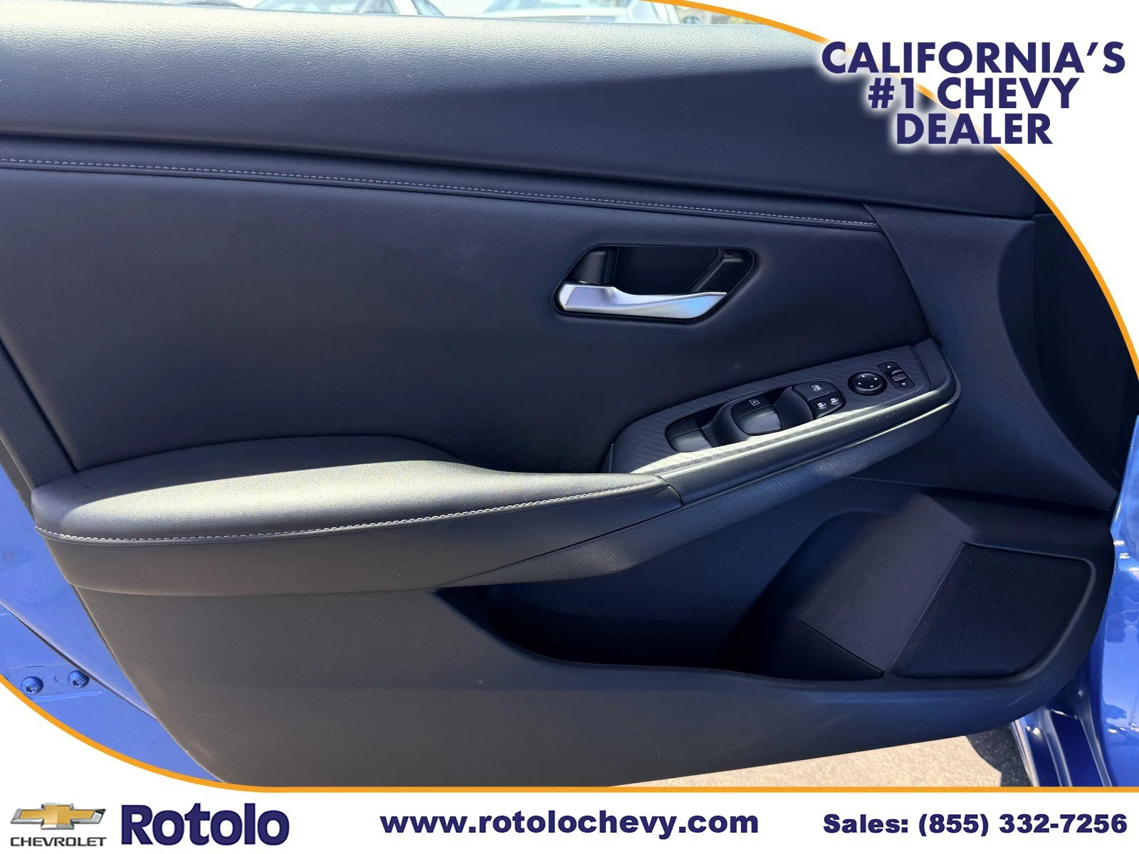 Used 2023 Electric Blue Metallic Nissan SV image 17