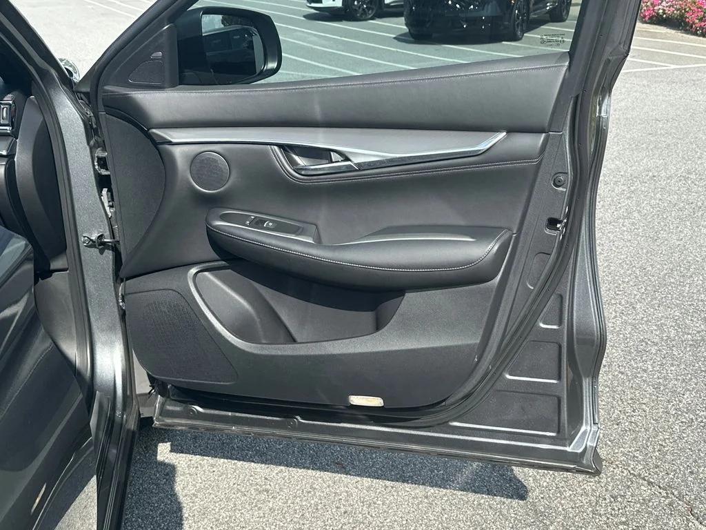 Used 2023 Gray INFINITI LUXE image 12