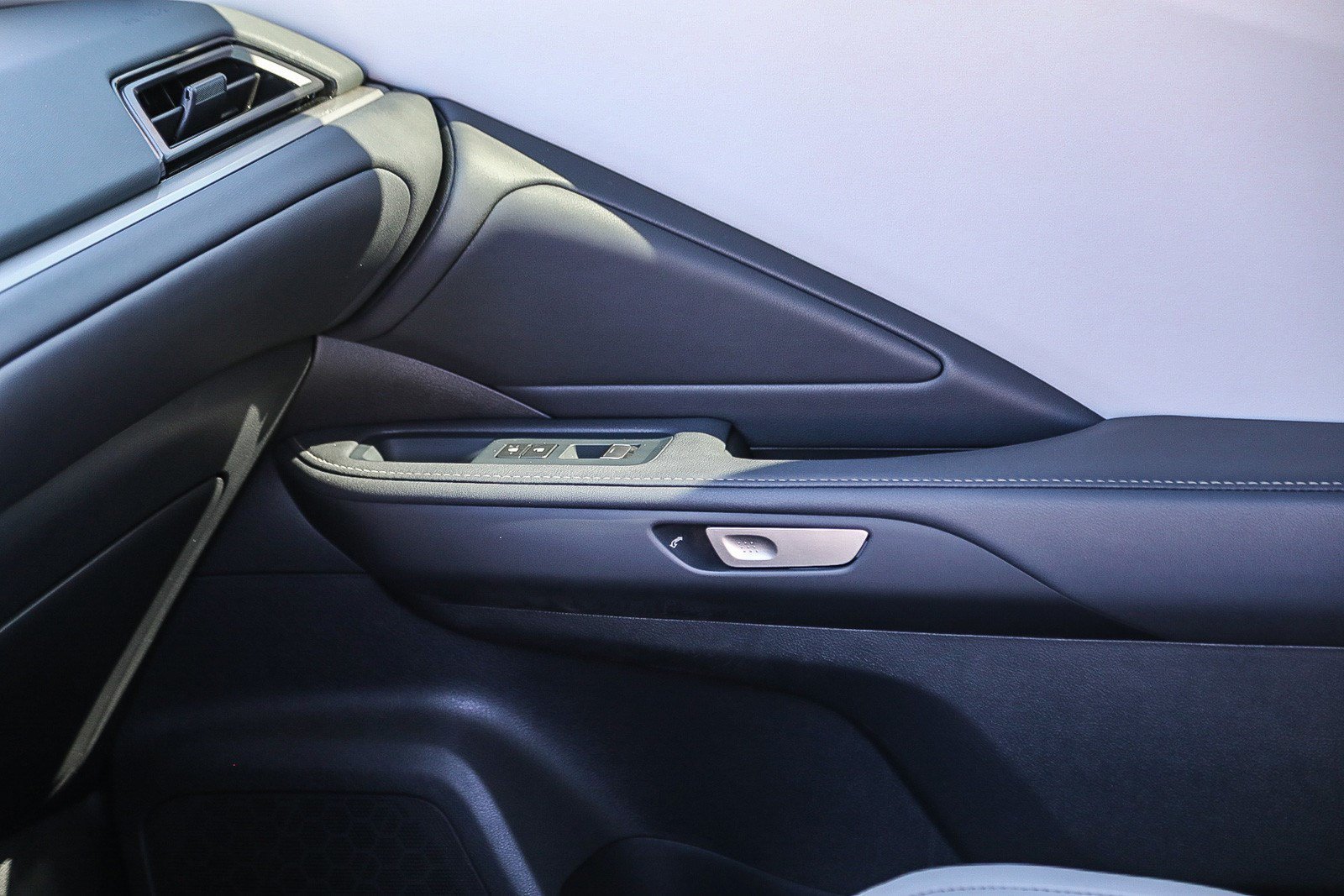 Certified Used 2025 Caviar Lexus 350 image 20