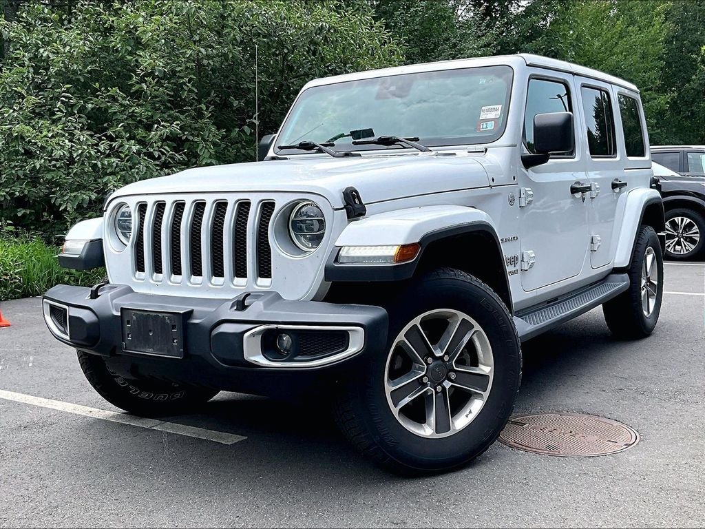 Used 2019 White Jeep Unlimited Sahara image 3