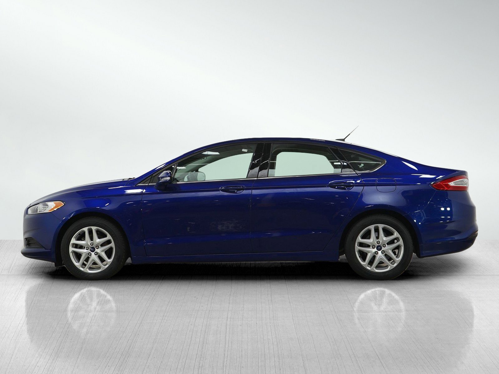 Used 2013 Ford Fusion SE with VIN 3FA6P0H75DR388300 for sale in Burnsville, Minnesota