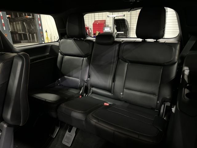 New 2026 Agate Black Metallic Ford Tremor® image 30