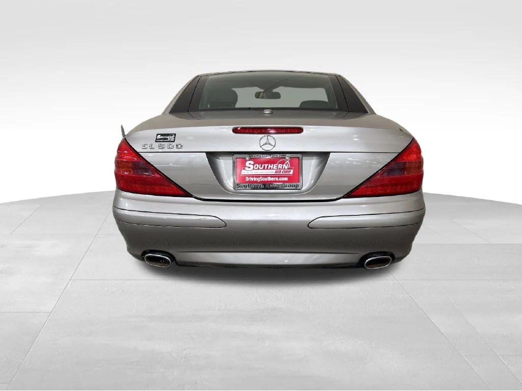 Used 2006 Gray Mercedes-Benz SL 500 image 4