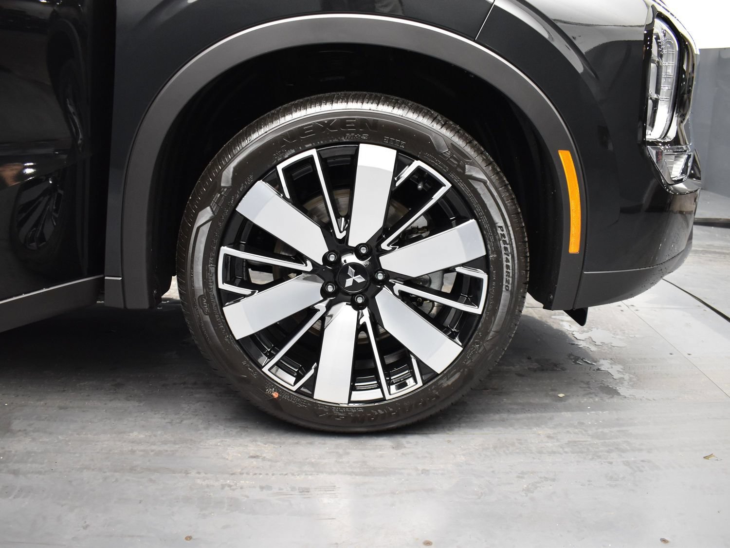 New 2026 Black Diamond Mitsubishi SE 1.5T 2WD image 5