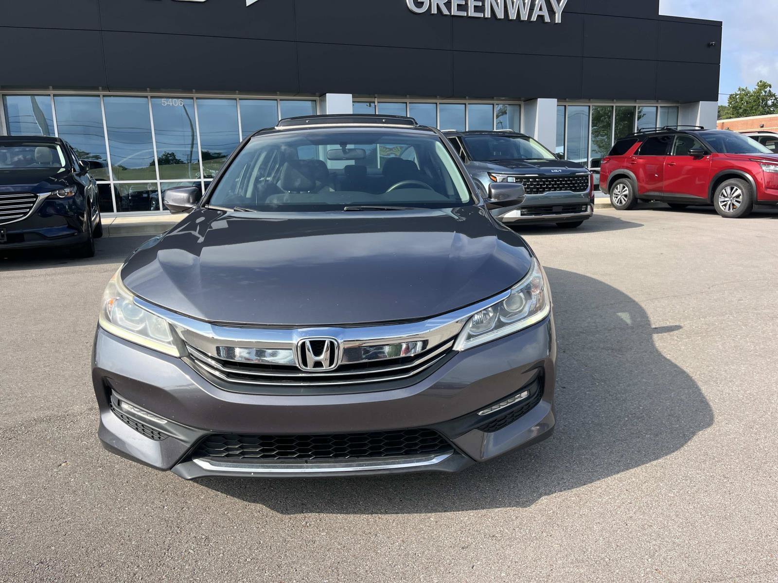 Used 2016 Modern Steel Metallic Honda EX image 8
