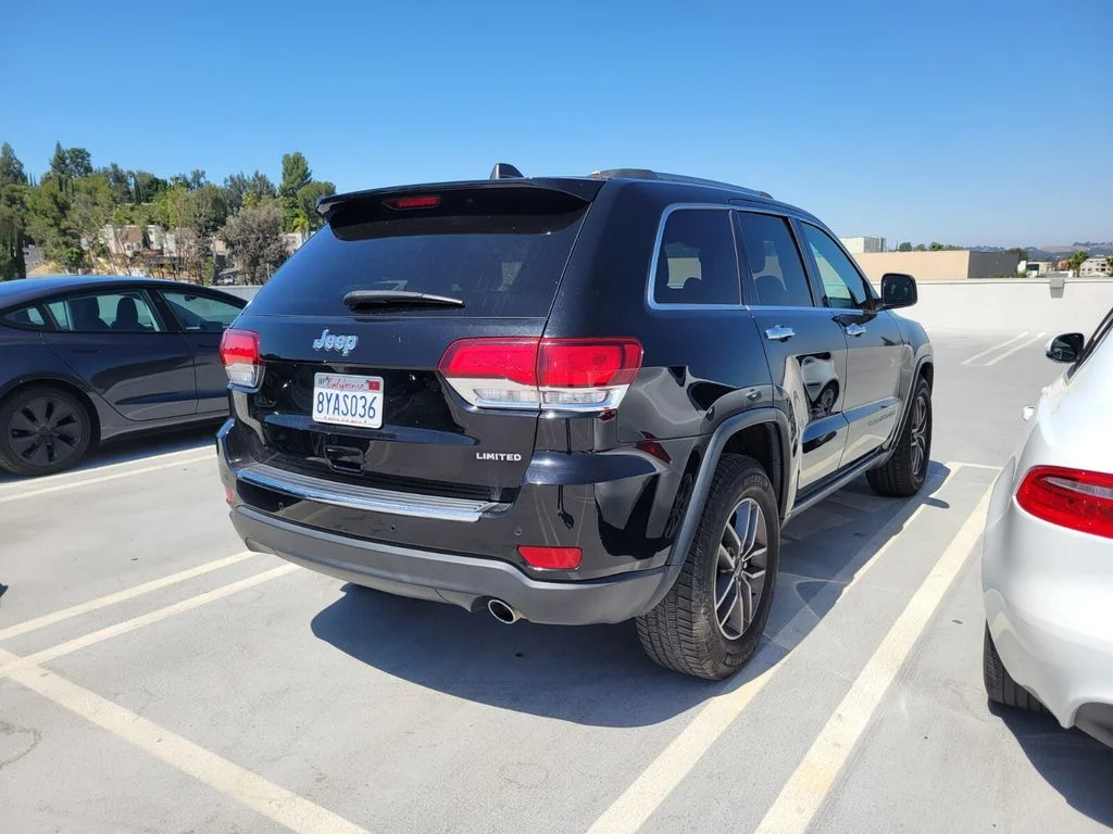 Used 2021 Black Jeep Limited image 4