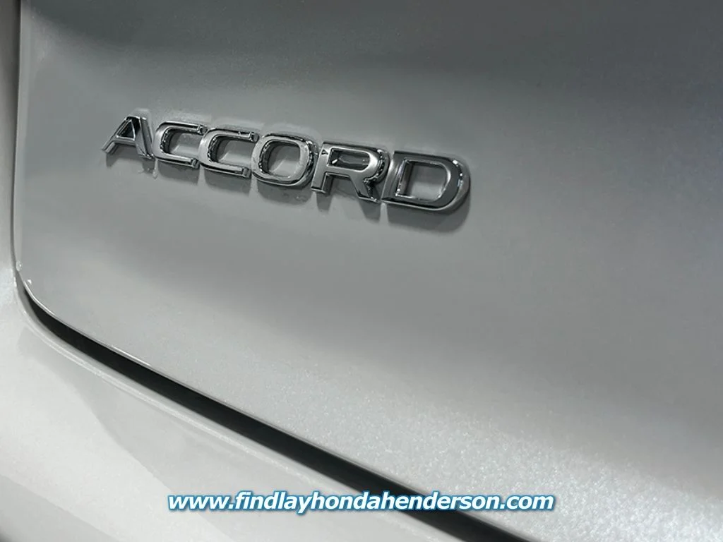 New 2026 Platinum White Pearl Honda LX image 5