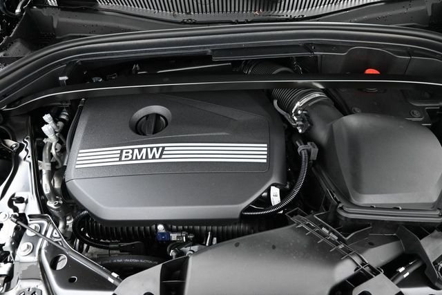 Used 2025 Black BMW xDrive28i image 20